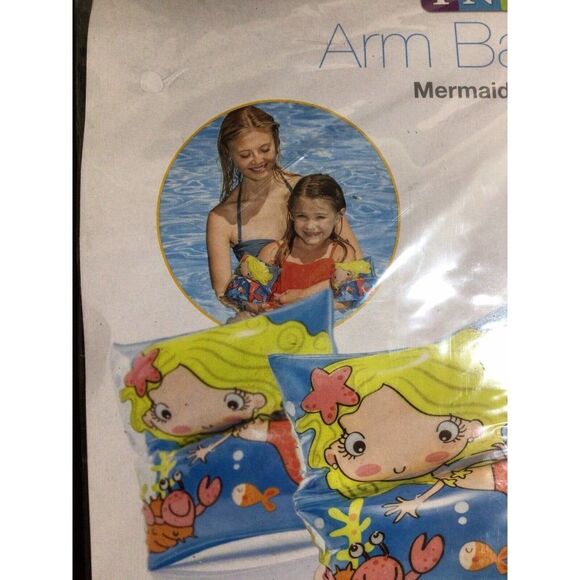 Mermaid Inflatable Armbands 2 Pair 2 pcs girls pool floaties for ages 3-6 - Picture 5 of 5